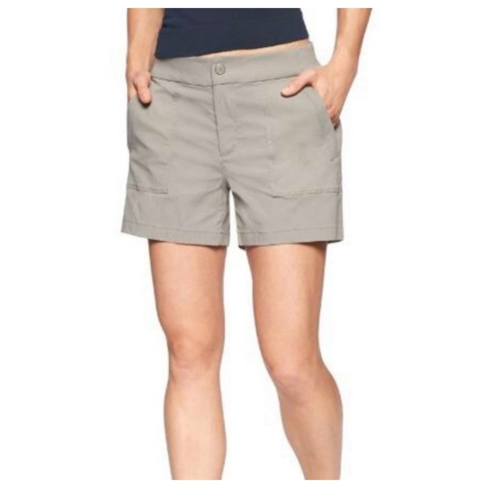 NWT Athleta Trekkie Women's Gray Shorts
